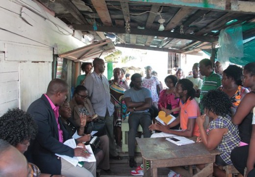 Ministers of MOC & MOPH Meet with Lambert Street Squatters